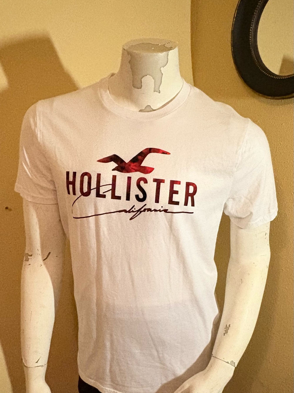 Hollister Men’s White Tee with Red Logo Graphic